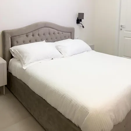 House Luxury Manzoni * 罗马